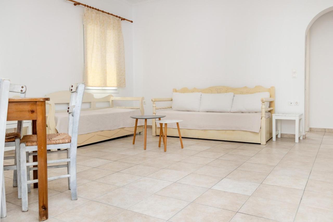 Depis Economy Apartments Naxos City Экстерьер фото